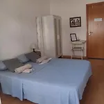 Surf Vibe Guest House