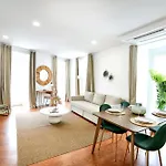 Green Bliss In Faro, Central One-Bed Oasis