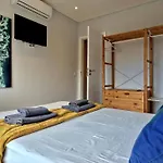 Campus 121