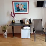 Black Hill Guest House