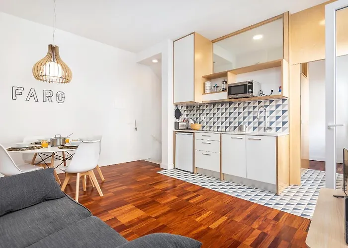 Rg Downtown Duplex