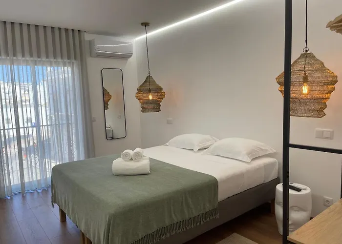 Baixa Exclusive House