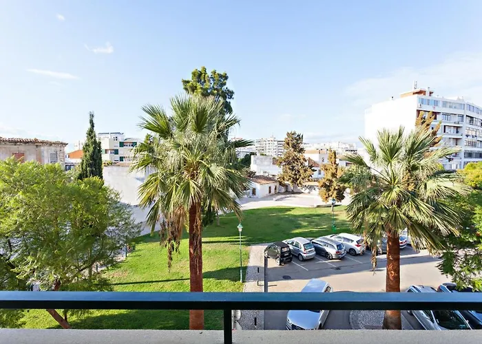 Alameda Apartment