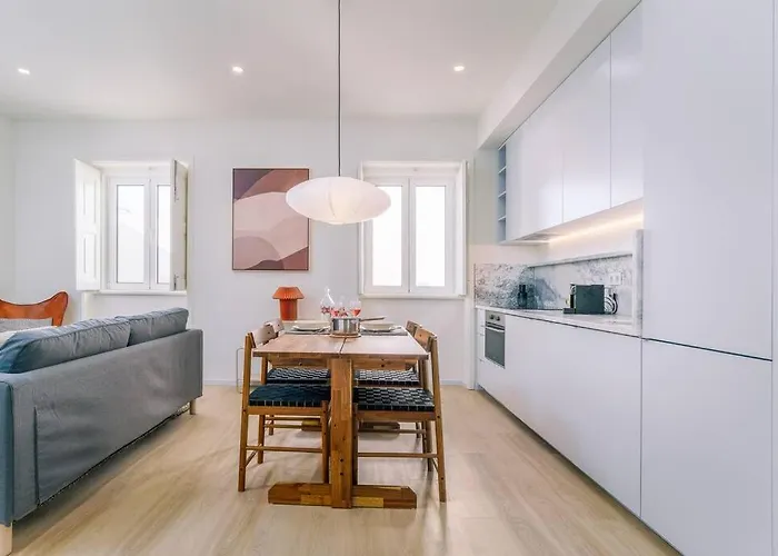 Modern & Cozy Faro Mercado Apt 11