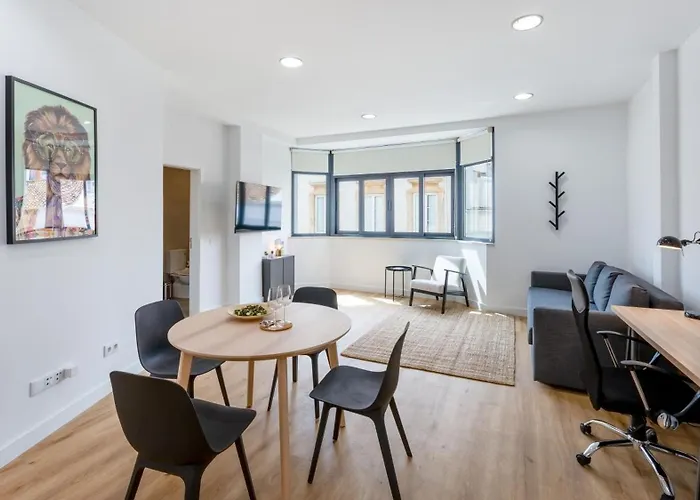 Modern Retreat 1 In Faro By Lovelystay