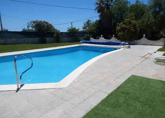 Spacious Villa Lara Estoi With Heated Pool