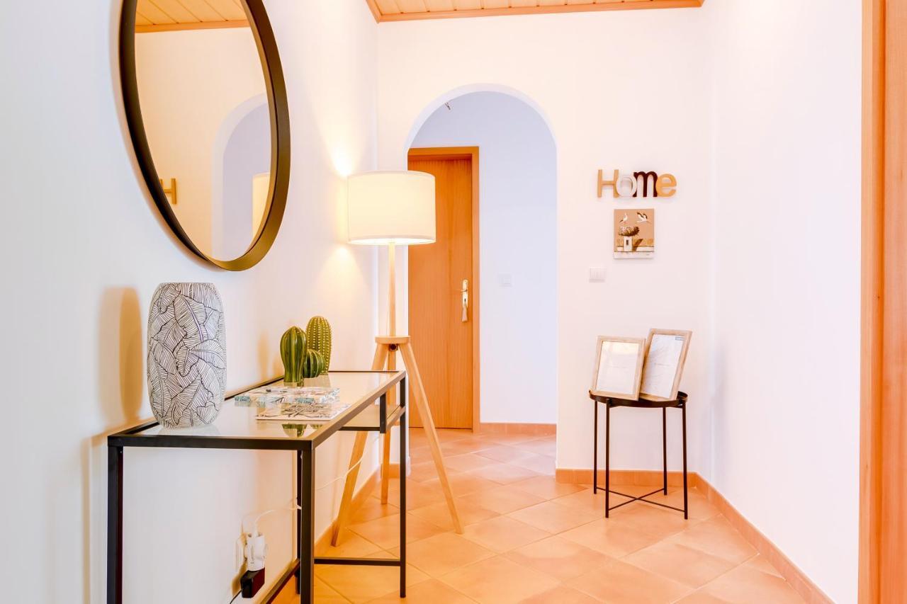 The Nest - Sea View -