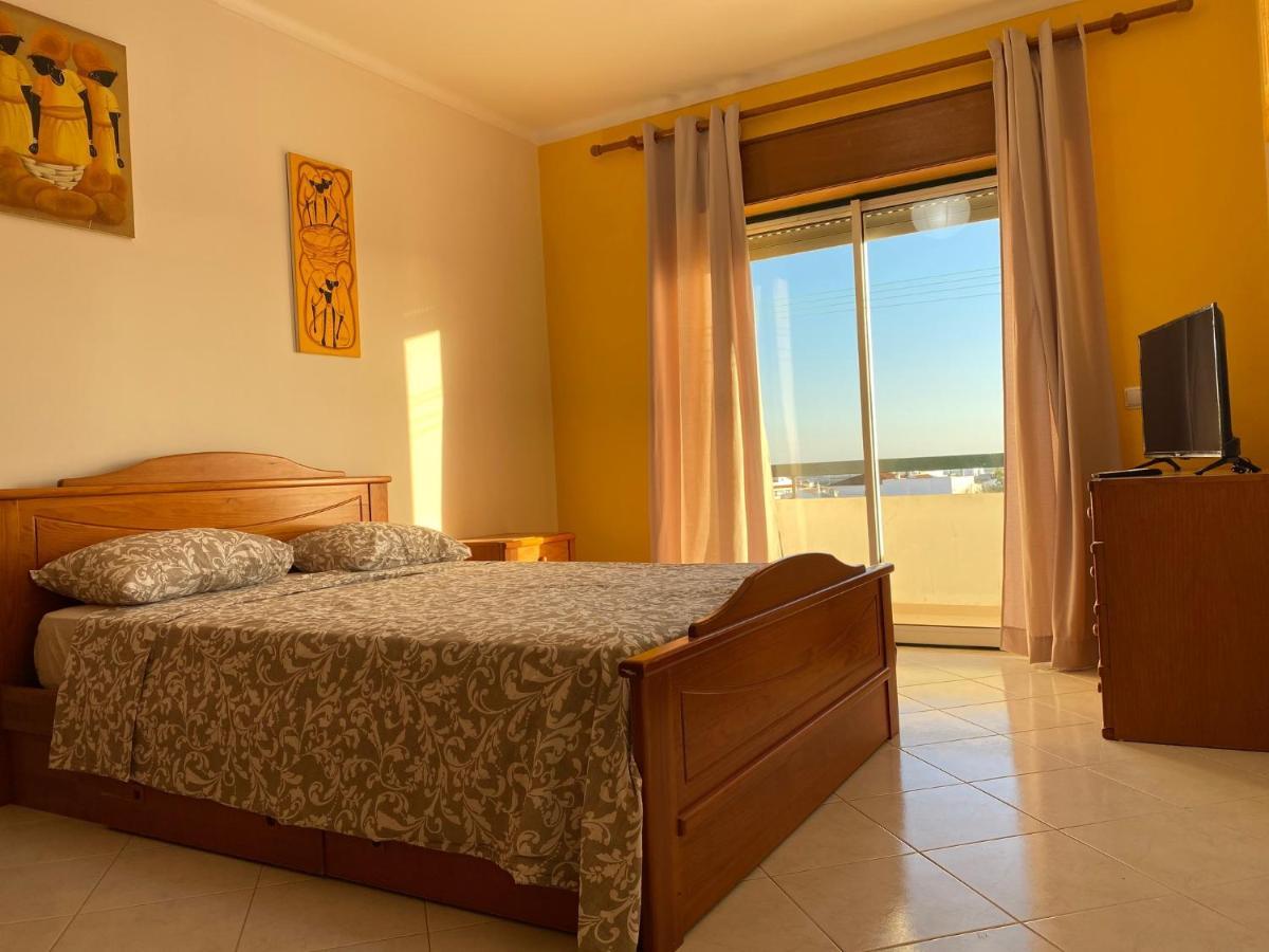 Ocean View Quartos Homestay