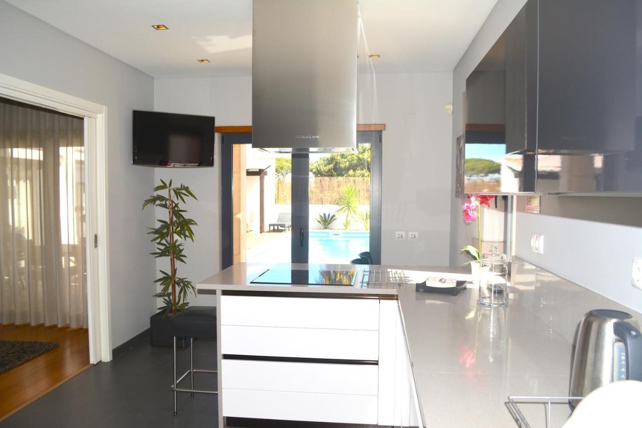 Villa Casa Das Oliveiras - Moradia De Luxo T4 Na Praia De