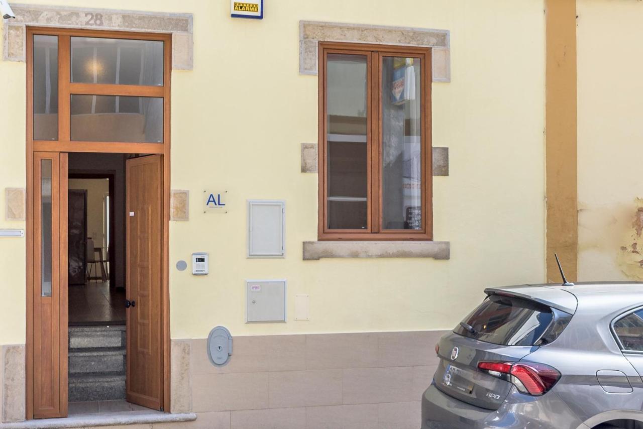 Flh House With Terrace * Faro