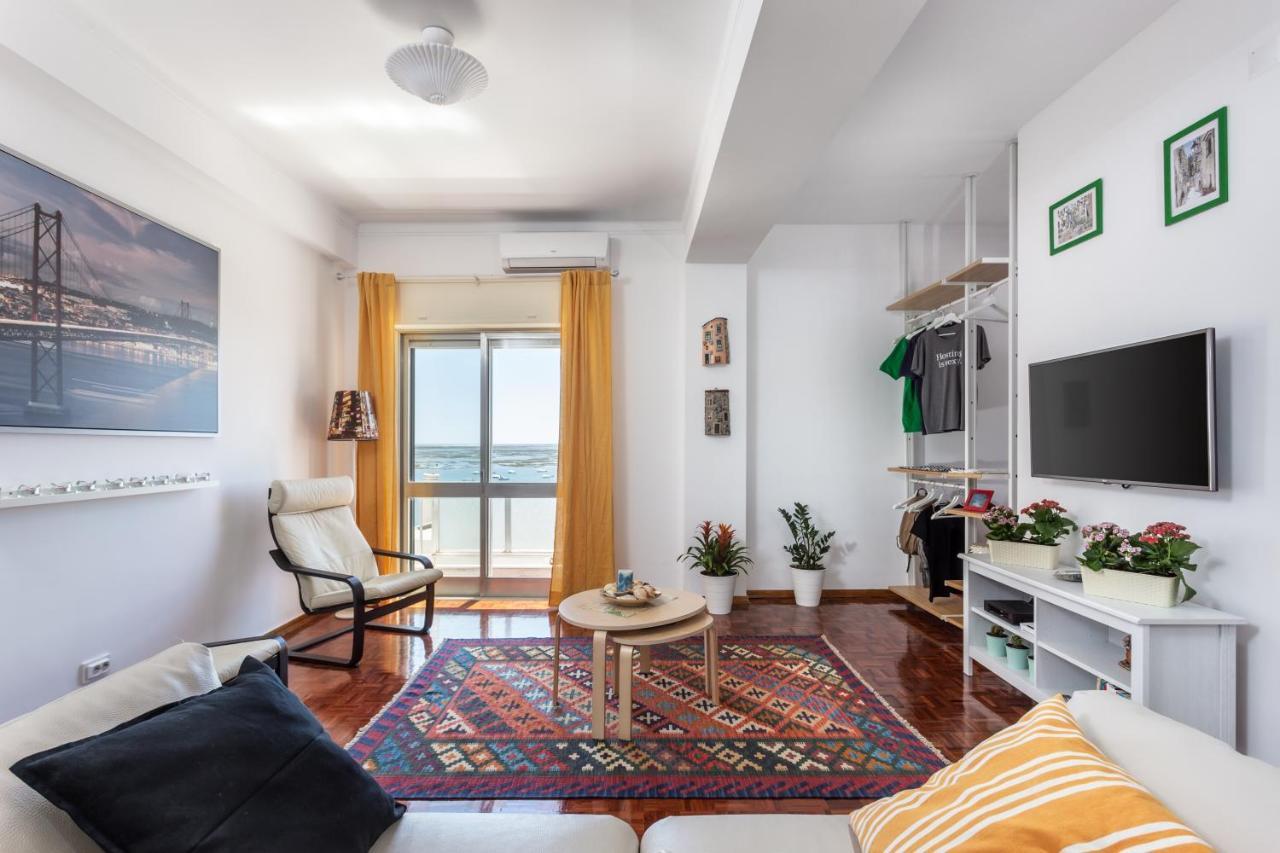 Sea View Fairy Tale Apartment *