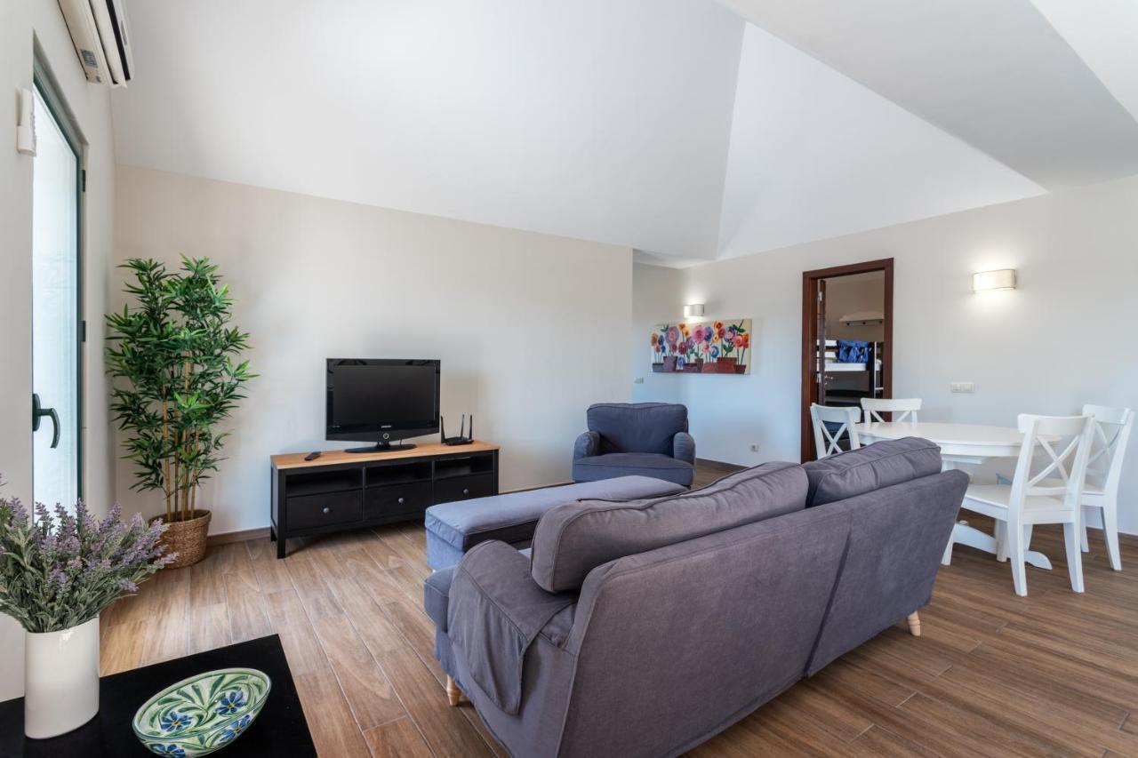 Apartment House In Elite Residential Area Of Faro