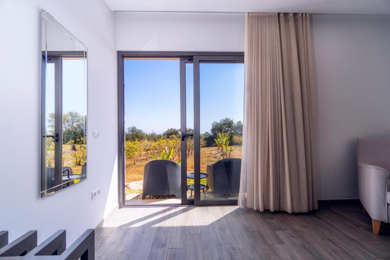 Mercedes Country house Faro