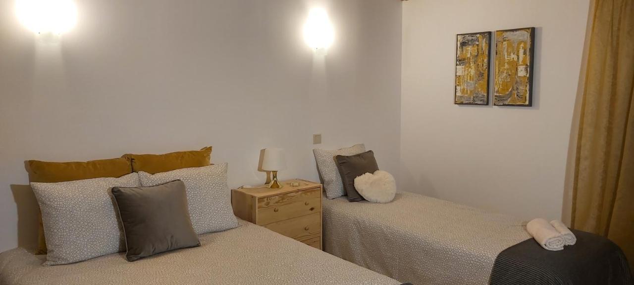 Casa Senhora Da Ria- Localizacao Perfeita Em