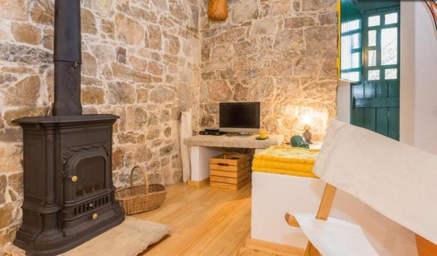 Monte Do Roupinha Holiday home *