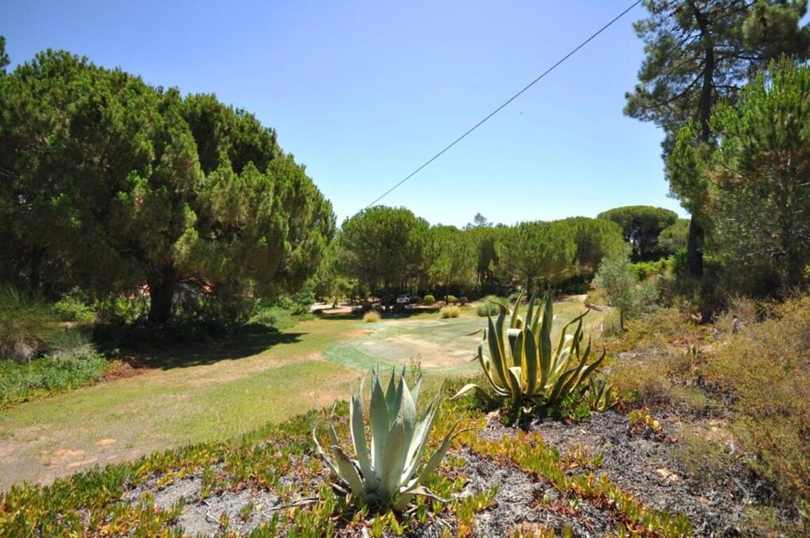 Fantastic Vacation Getaway, Private Tennis Court Golf Practice Facility Villa Faro