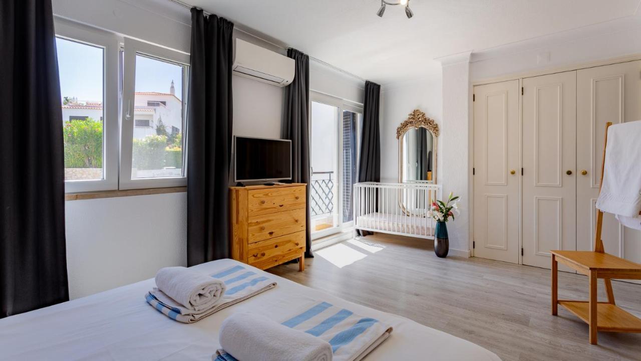 3 Bed Lakeside Village Quinta Do * Faro