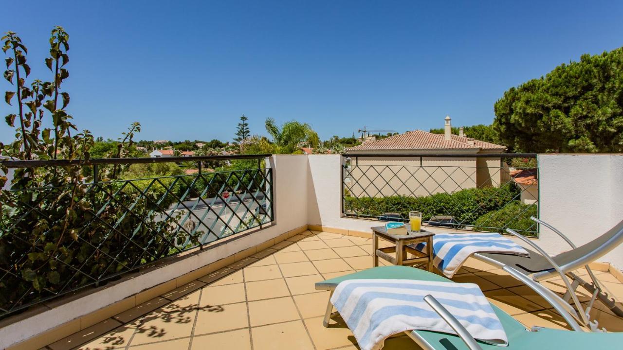 3 Bed Lakeside Village Quinta Do Holiday home Faro