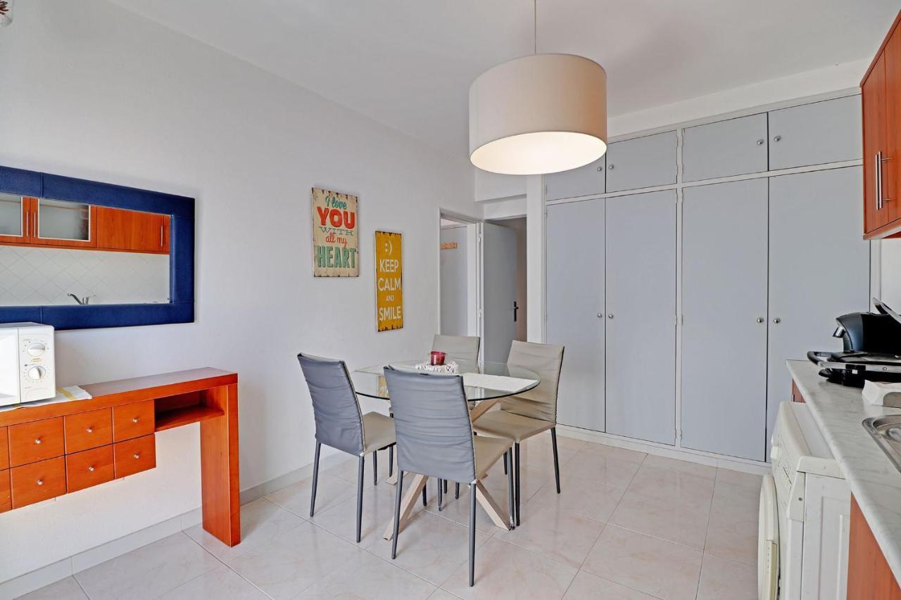 Apartment Airport Flats By Homing