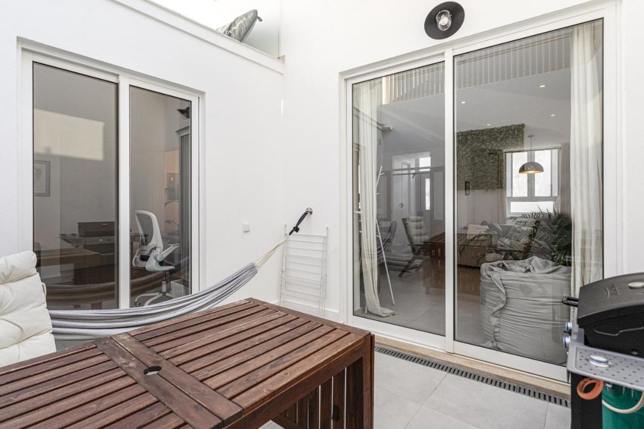 Casa Lobo - 2 Bedrooms - Duplex Holiday home Faro