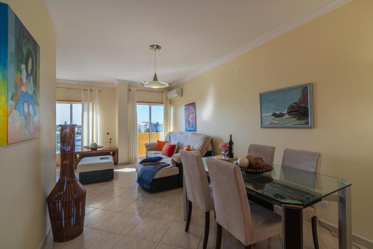 Faro Stylish By Homing Apartment