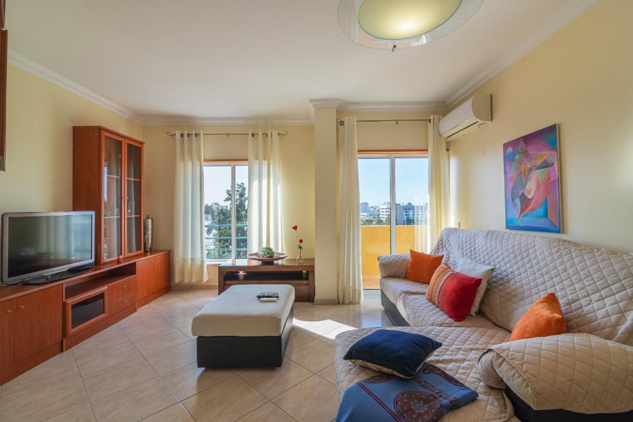 Faro Stylish By Homing Apartment *