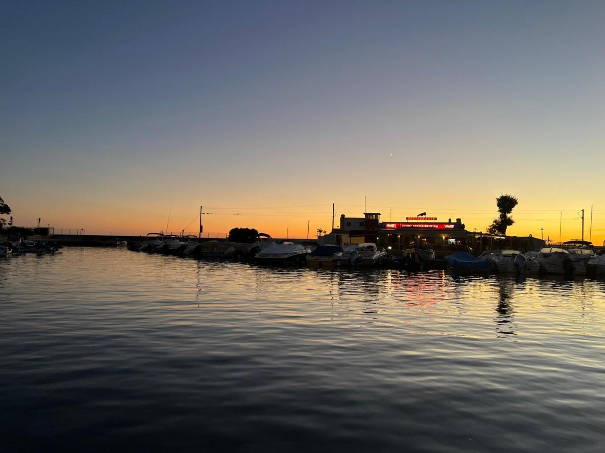 Barco Casa Catamara Sleepandboat