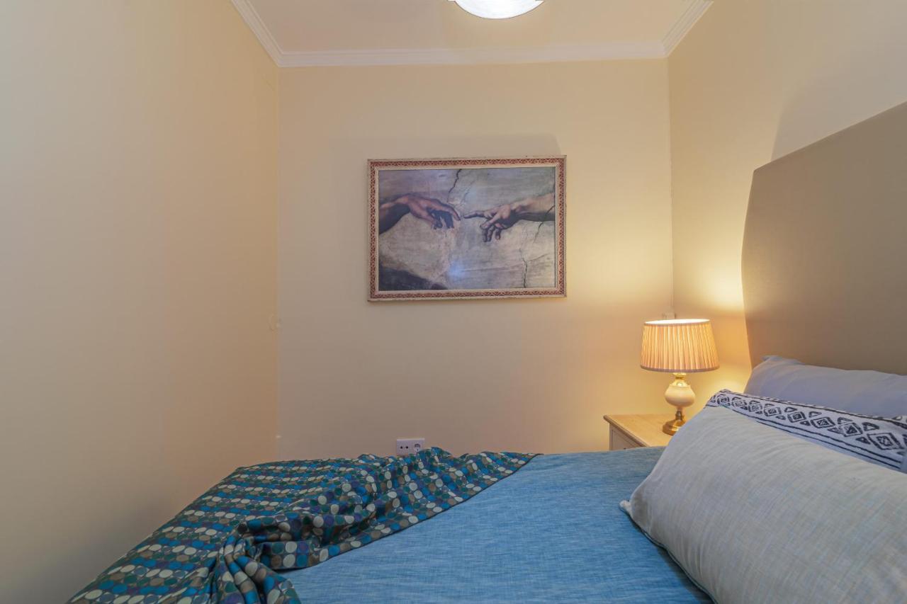 Airport Flats By Homing