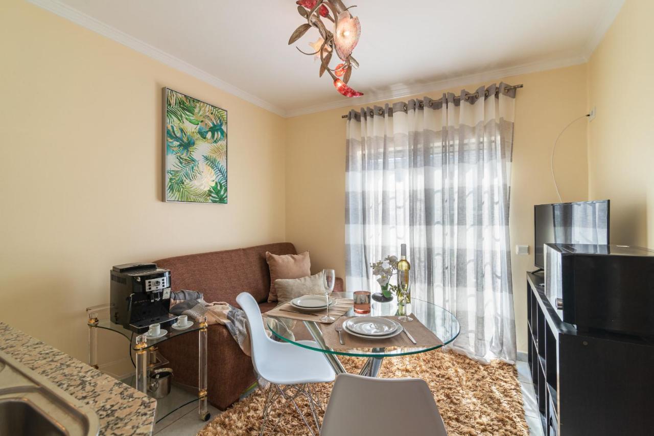 Apartment Airport Flats By Homing