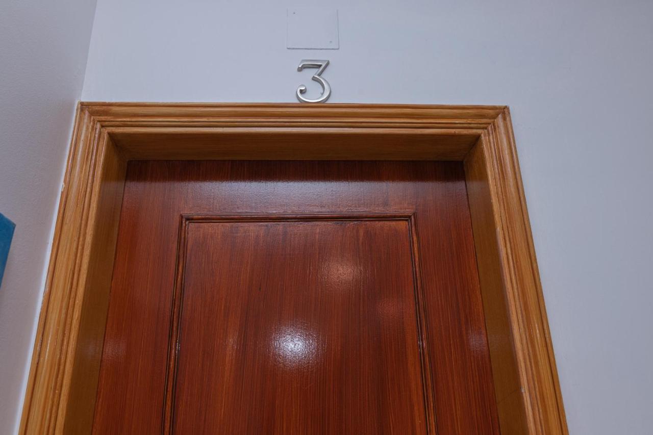 Apartment Airport Flats By Homing