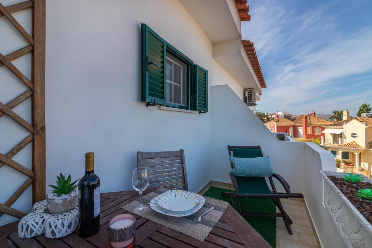 Airport Flats By Homing Faro