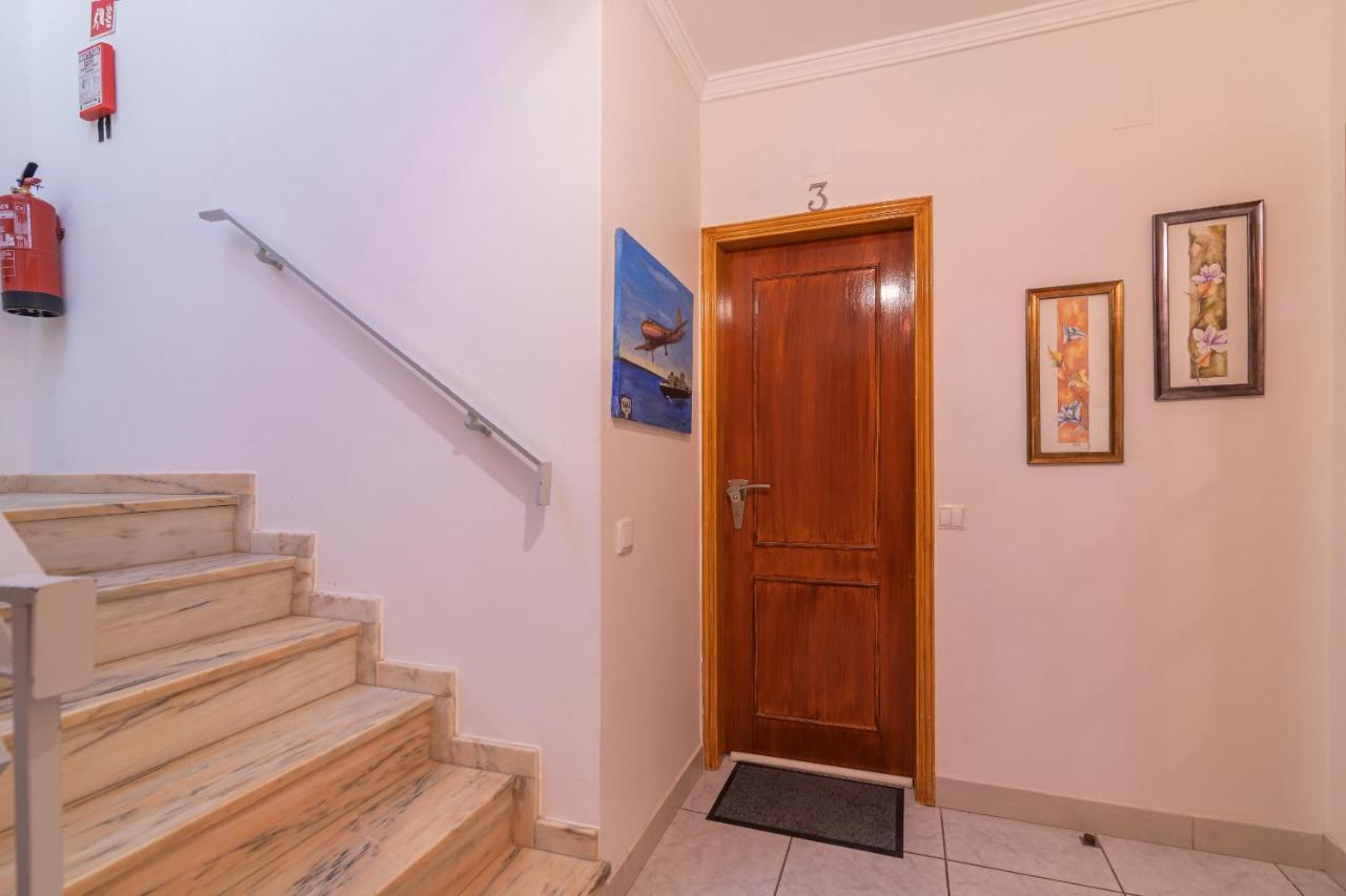 Airport Flats By Homing Apartment