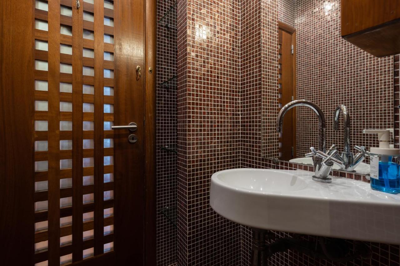 Villa In Elite Residential Area Of