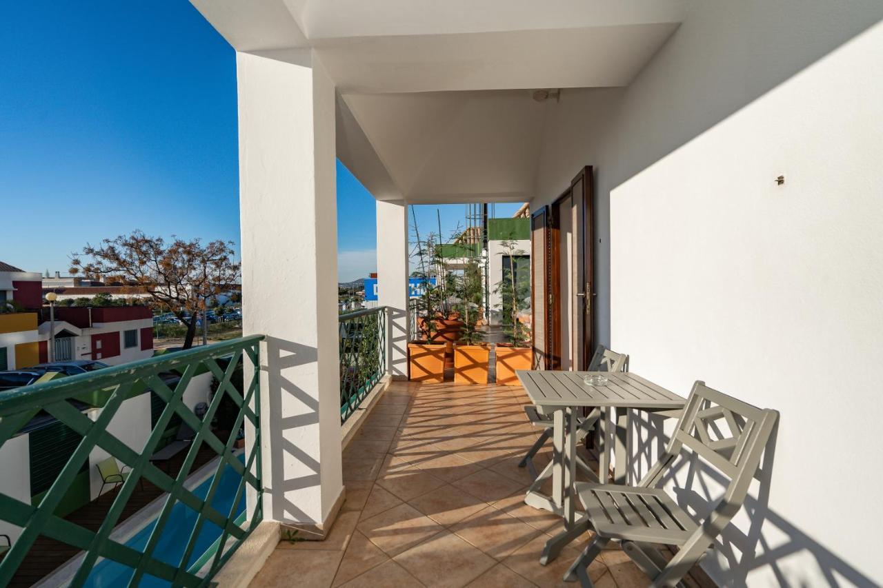 Villa In Elite Residential Area Of Faro
