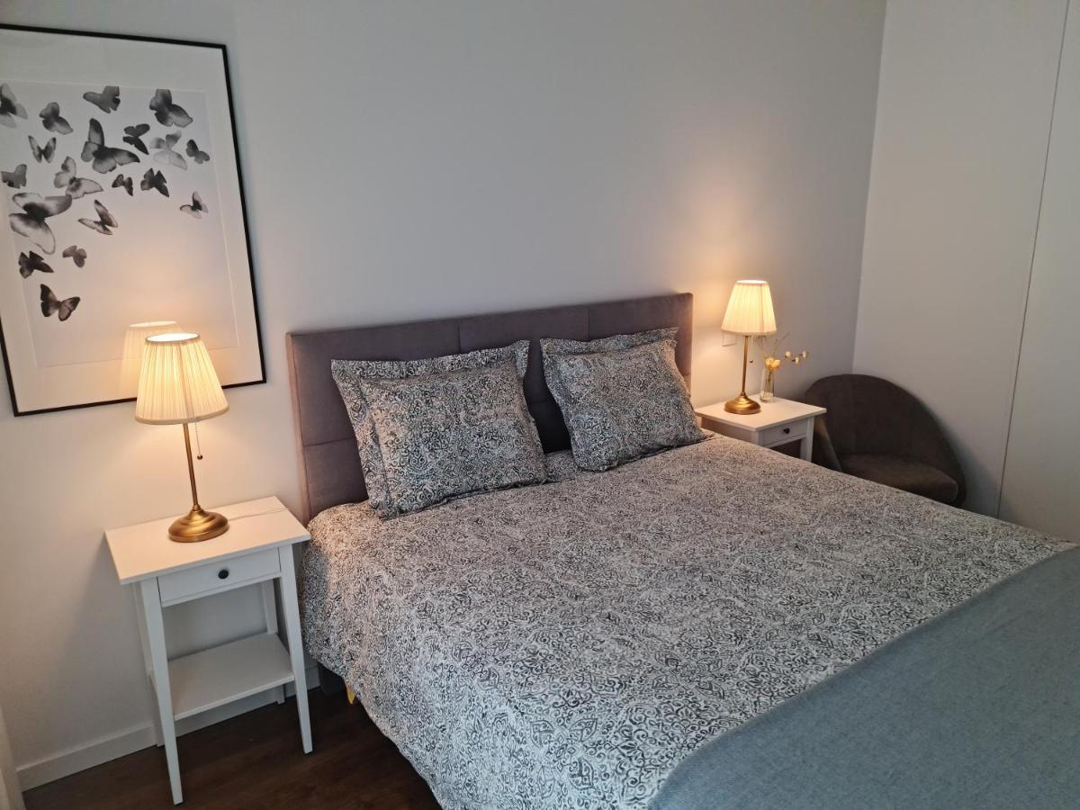 Apartamento Black&light In FAO
