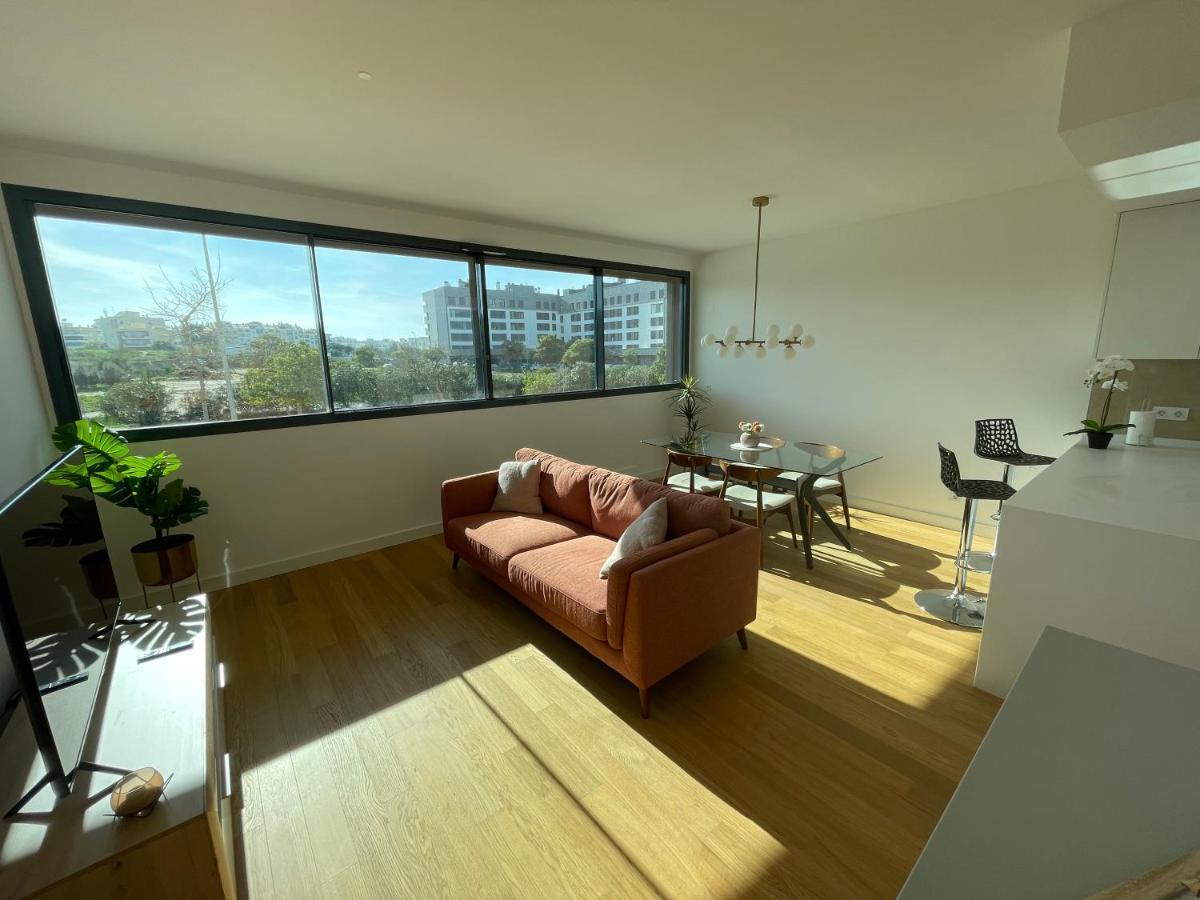 Lux Garden Apartment *