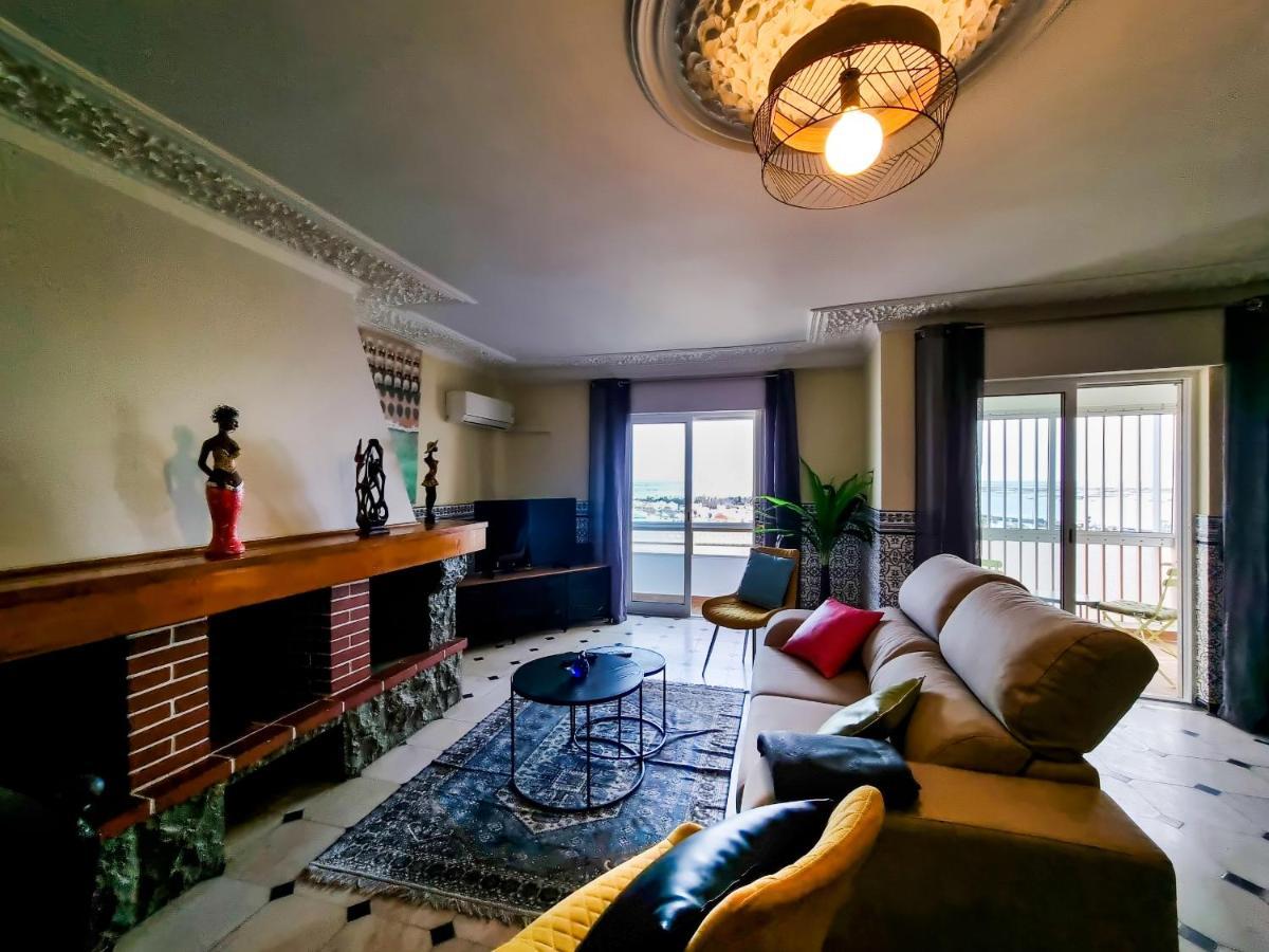 Apartment Flh Family Flat With Balcony