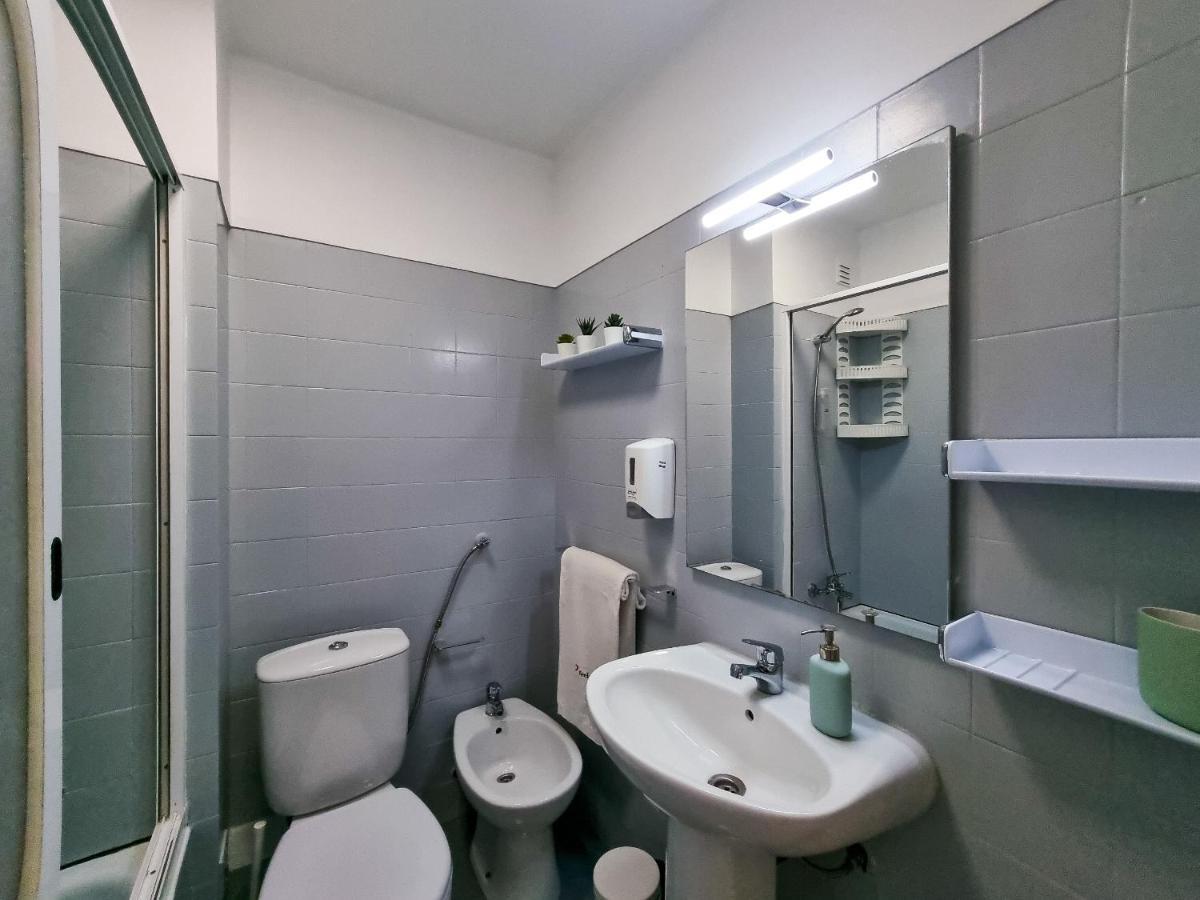 Apartment Flh Family Flat With Balcony *