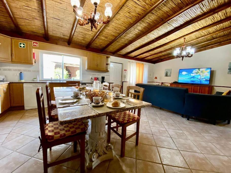 Palma's Place Casanova Moradia #wifi#pool#relax Holiday home *