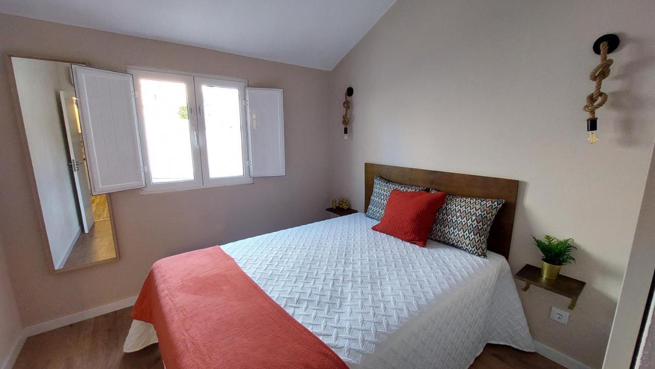 Holiday home Airport House