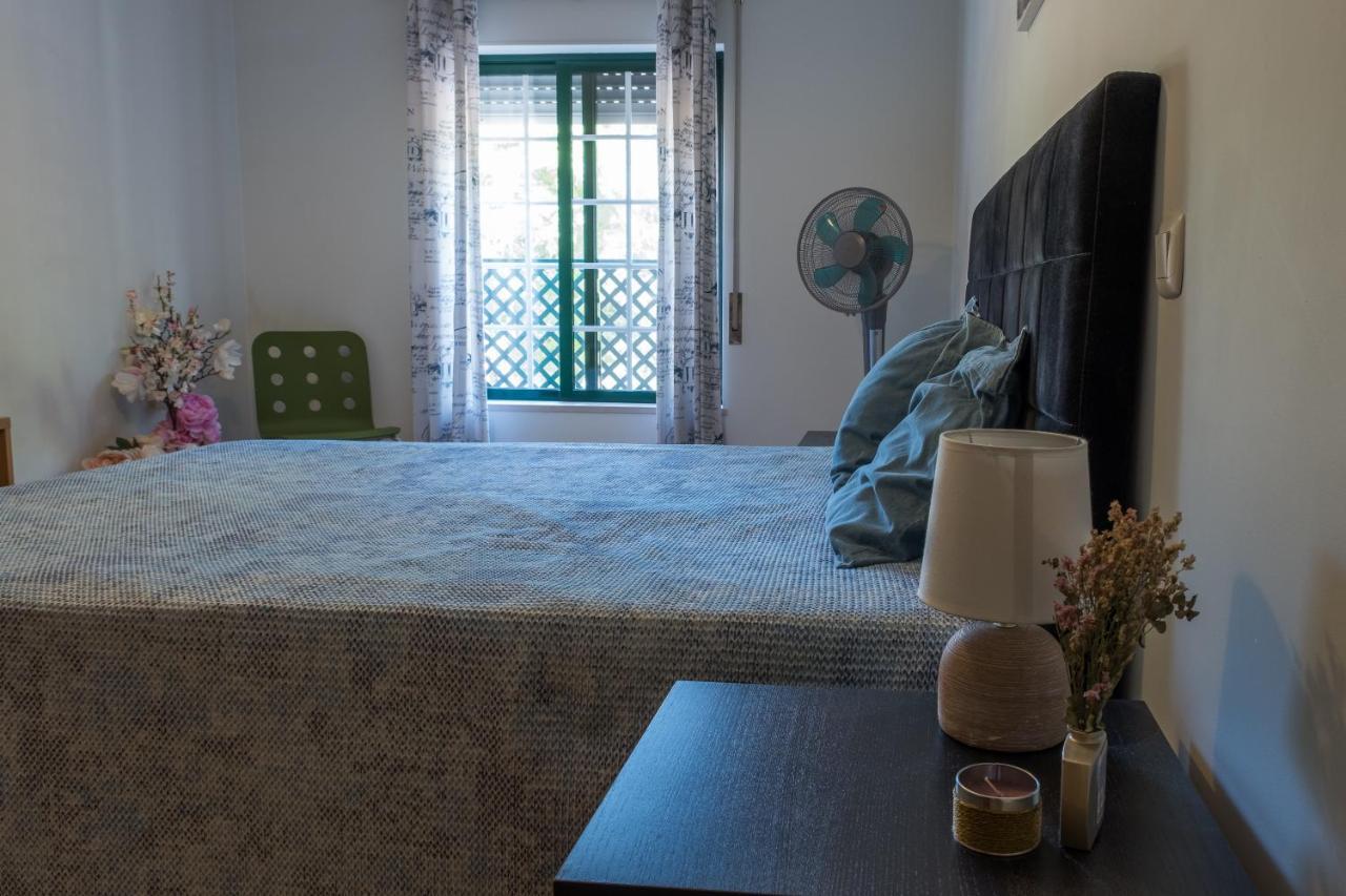 Apartment Near Alameda's Garden