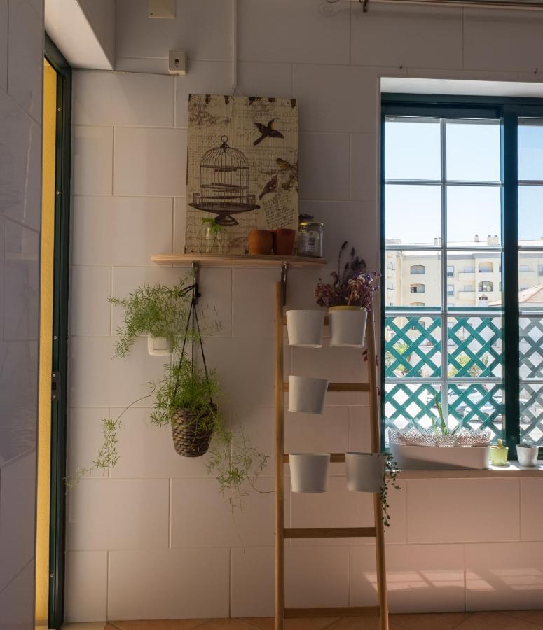 Apartment Near Alameda's Garden *