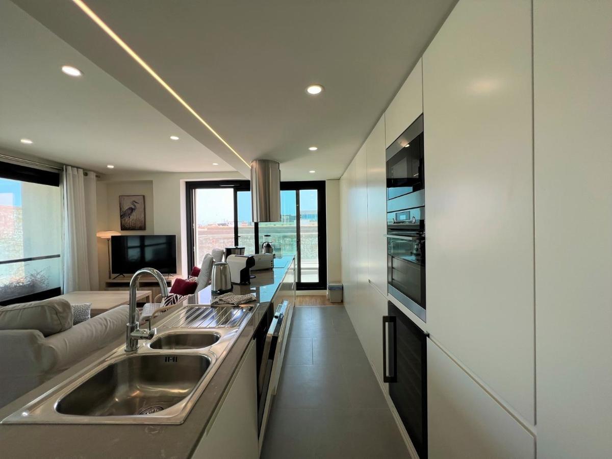 Design 2 By Homing Faro