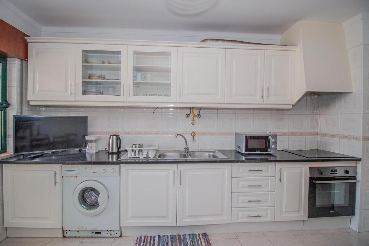 Charming Private In An A2 Penha - * Faro