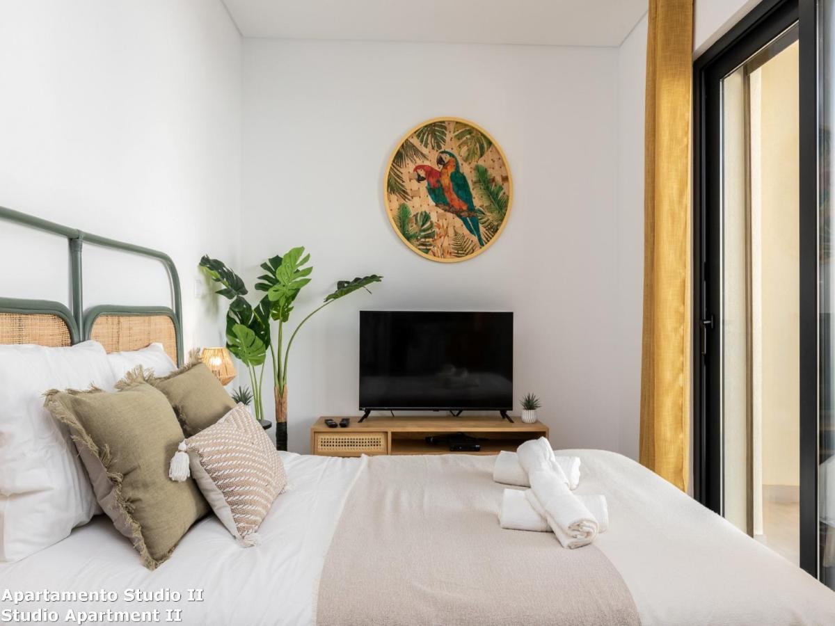 Apartment Akisol Yellow