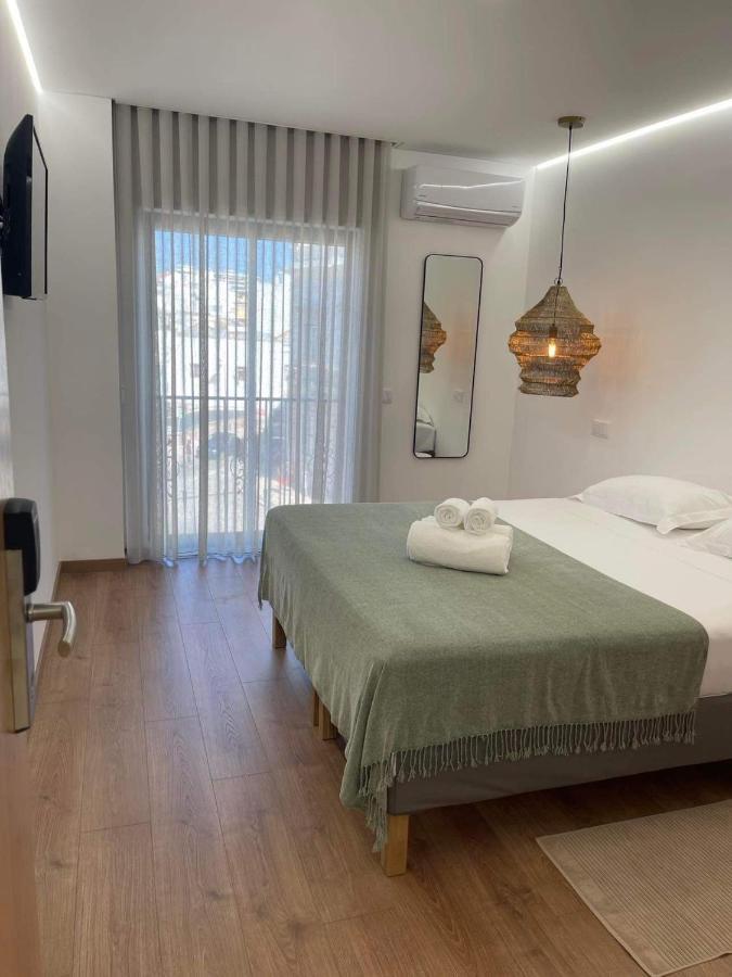 Guest house Pontinha Exclusive House