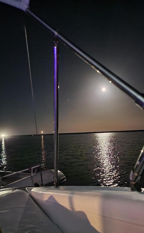 Barco Casa Catamara Sleepandboat Faro