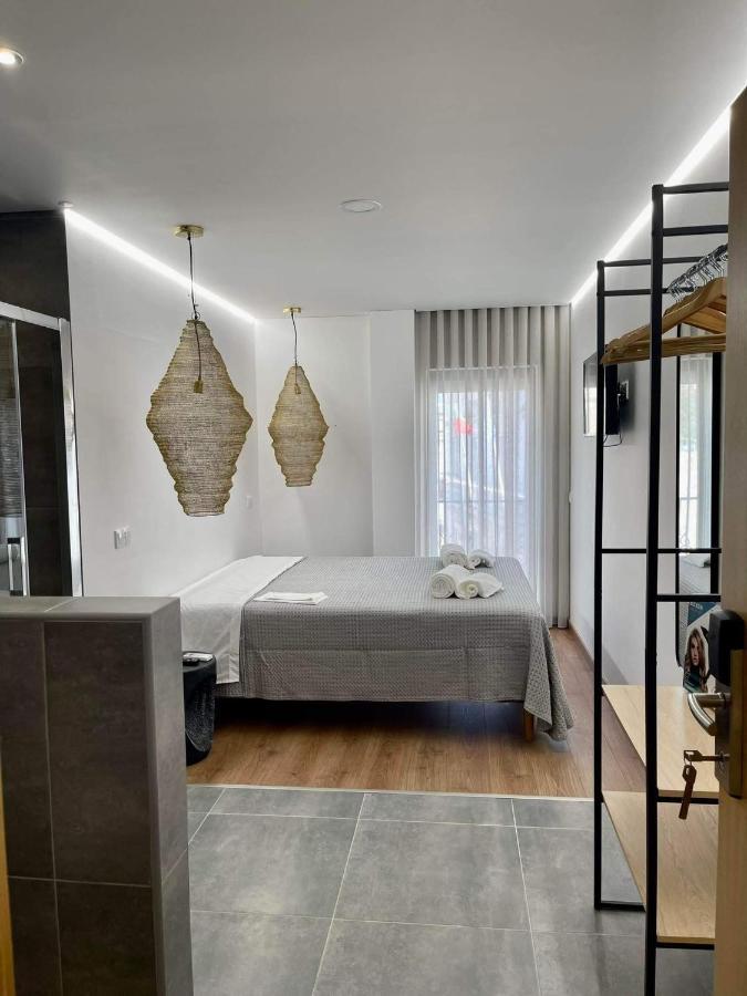 Guest house Pontinha Exclusive House