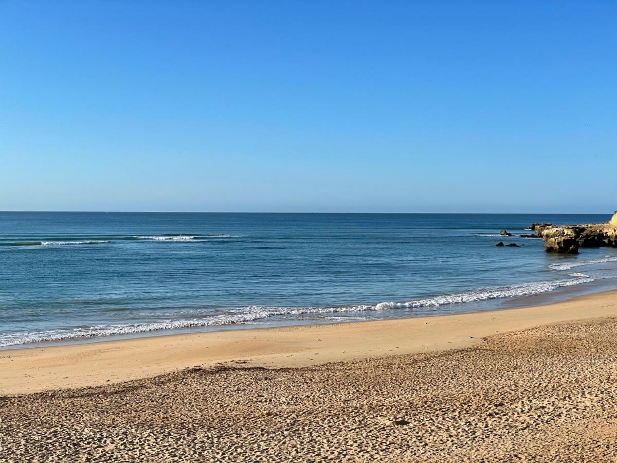 Beautiful 2-bed Golf Pool Apartment Faro