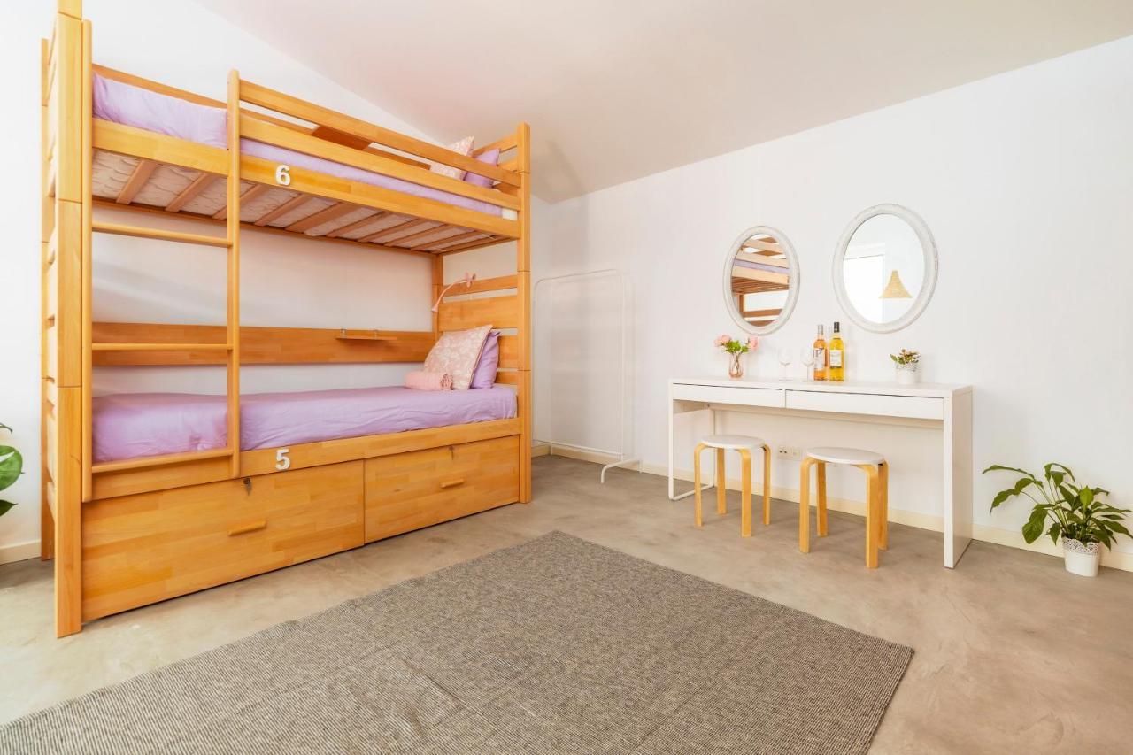 Hostel Female *